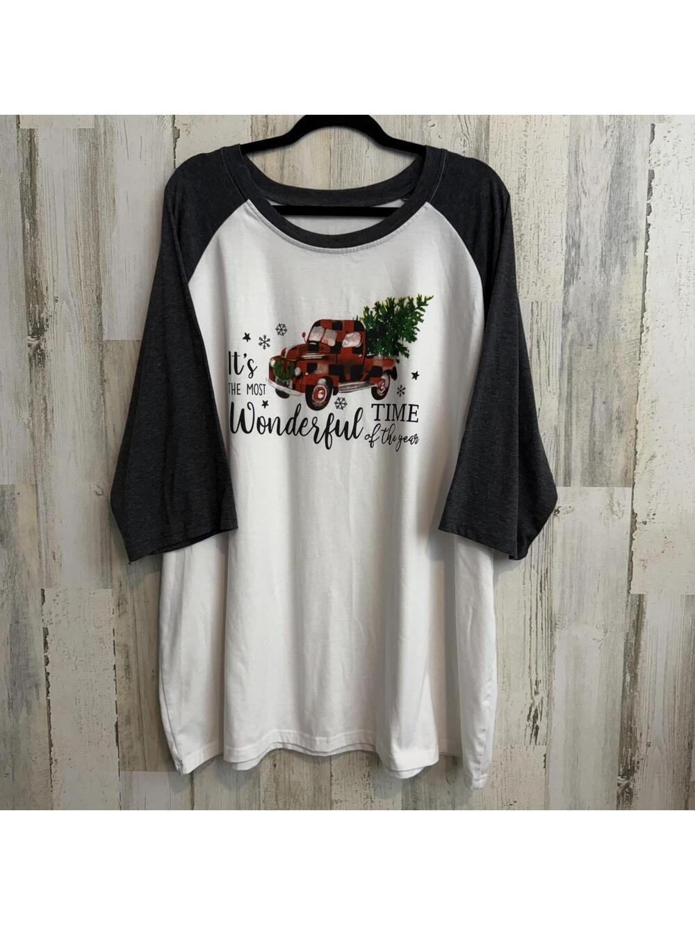 Women's 3XL Buffalo Plaid Red Truck Christmas Raglan Tee